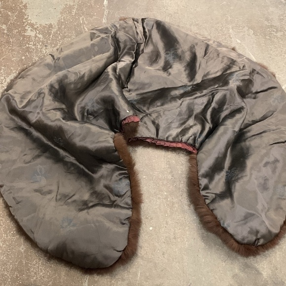 Mink  50 inch Brown Fur Stole - Picture 3 of 4